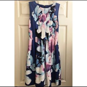 sexy flower Midi dress from Vince Camuto